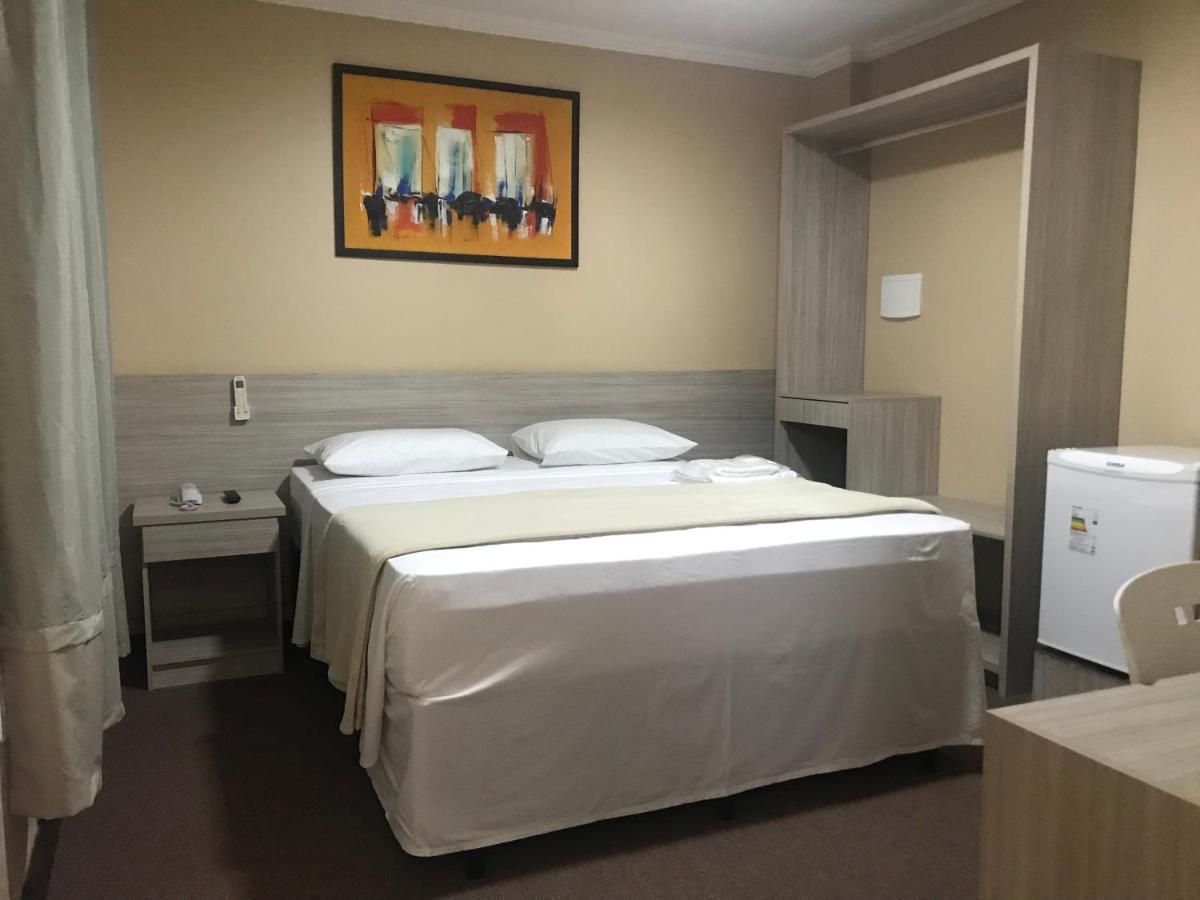 Pratico Hotel Santarém Buitenkant foto